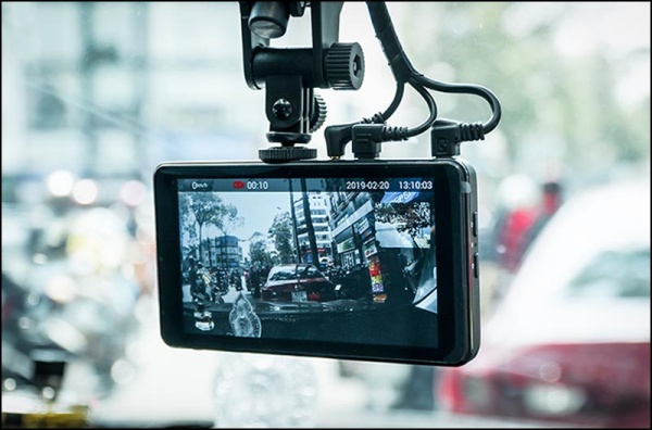 camera hành trình trên ô tô tại Hải Dương