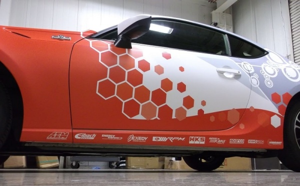 xe dán decal có bị phạt không