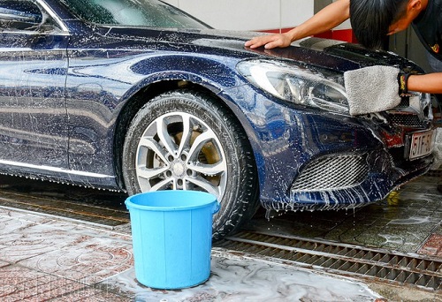 Rửa xe hơi uy tín - chất lượng